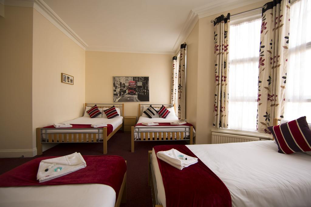 Royal Guest House 2 Hammersmith Лондон Екстериор снимка