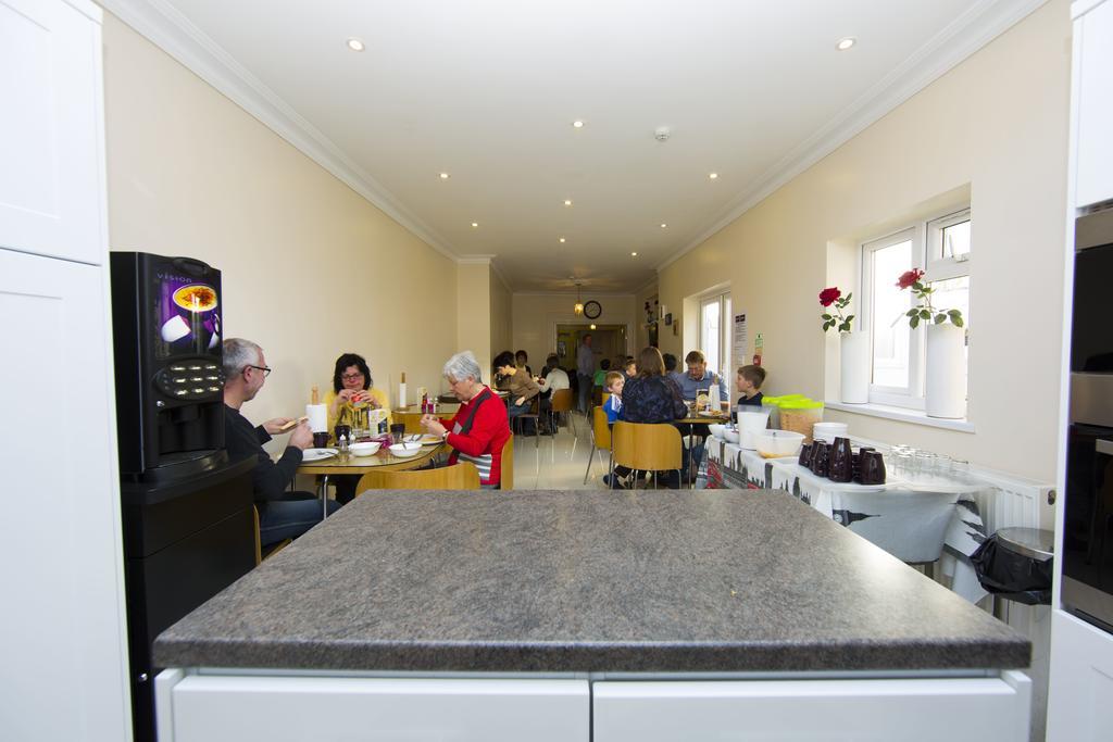 Royal Guest House 2 Hammersmith Лондон Екстериор снимка
