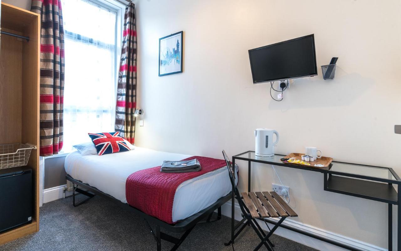 Royal Guest House 2 Hammersmith Лондон Екстериор снимка