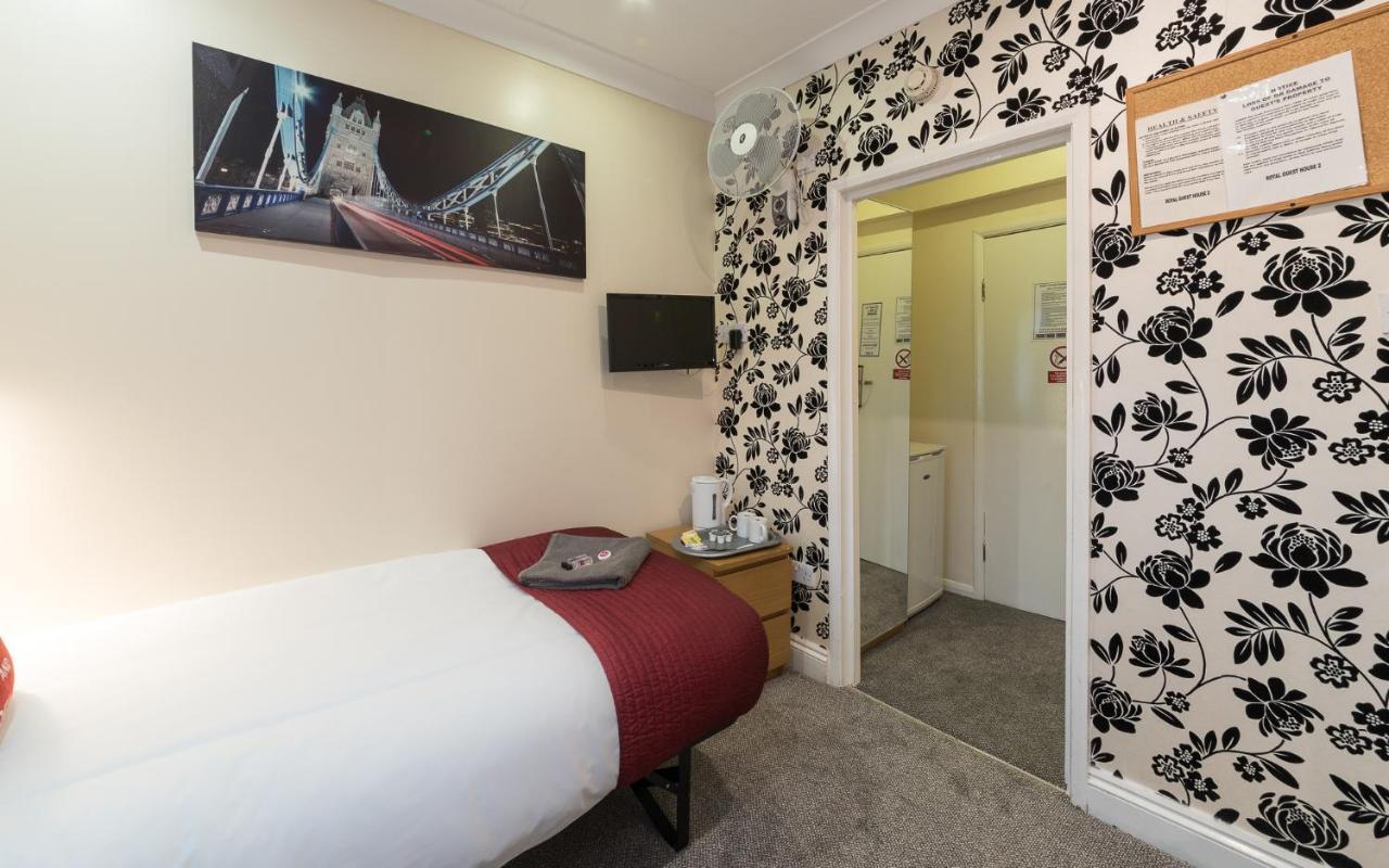 Royal Guest House 2 Hammersmith Лондон Екстериор снимка