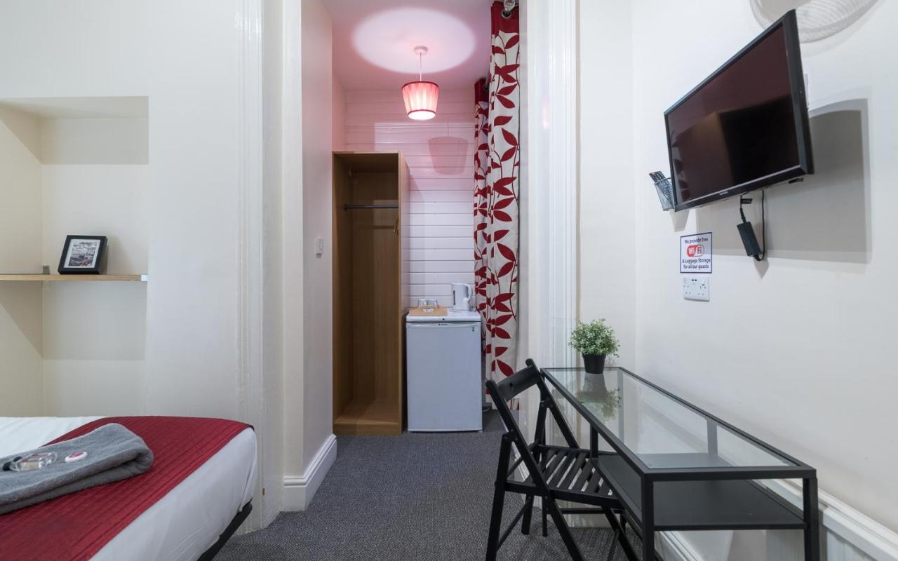 Royal Guest House 2 Hammersmith Лондон Екстериор снимка