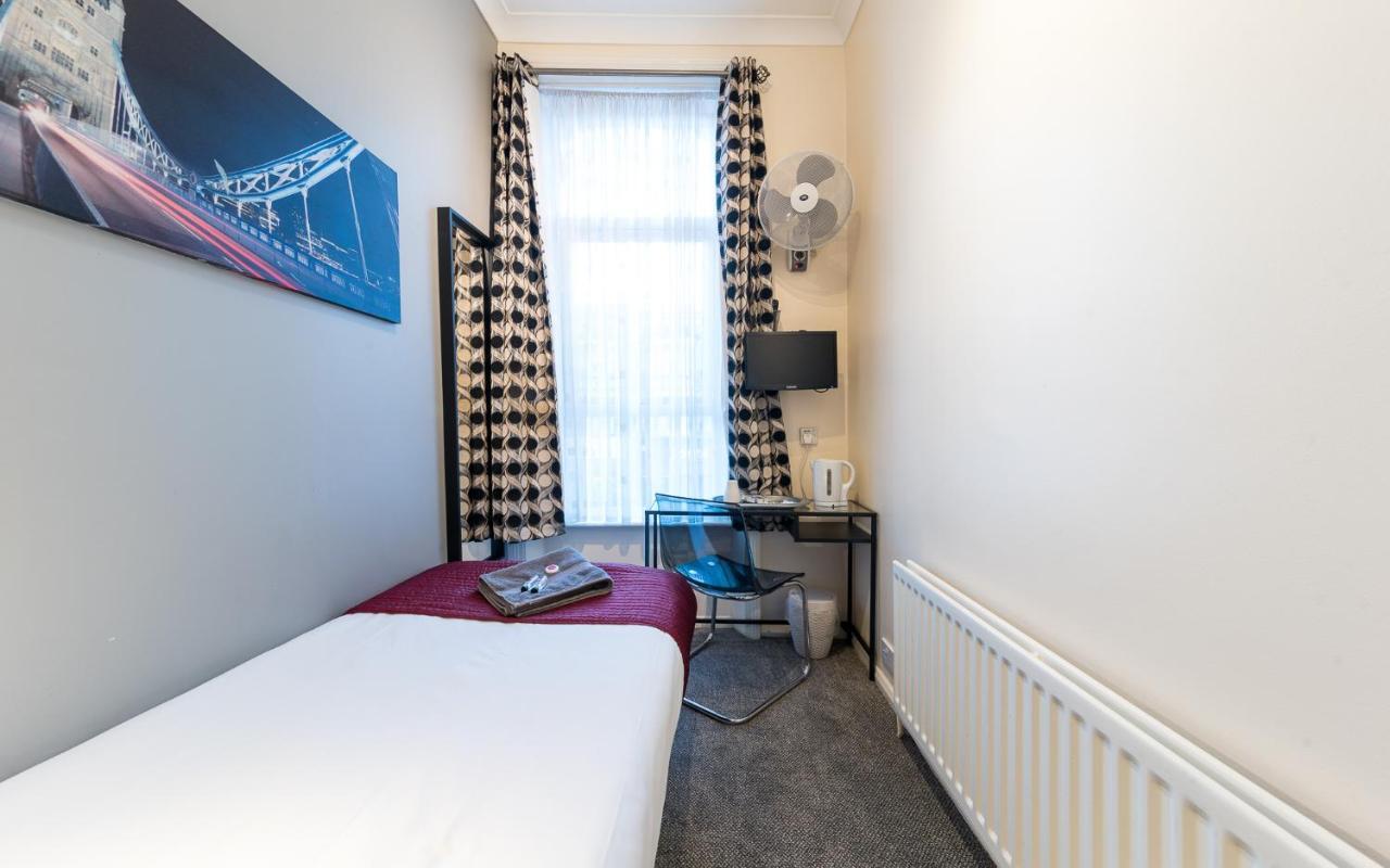 Royal Guest House 2 Hammersmith Лондон Екстериор снимка