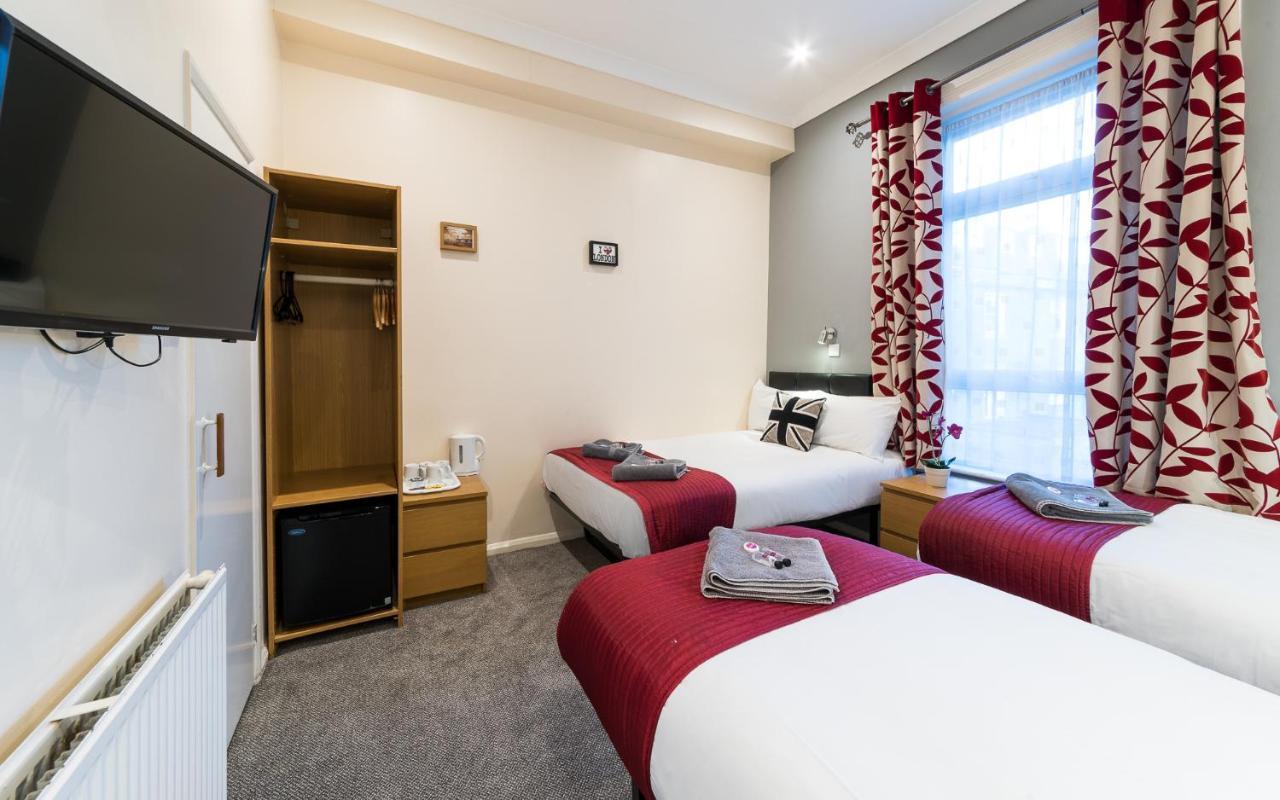 Royal Guest House 2 Hammersmith Лондон Екстериор снимка